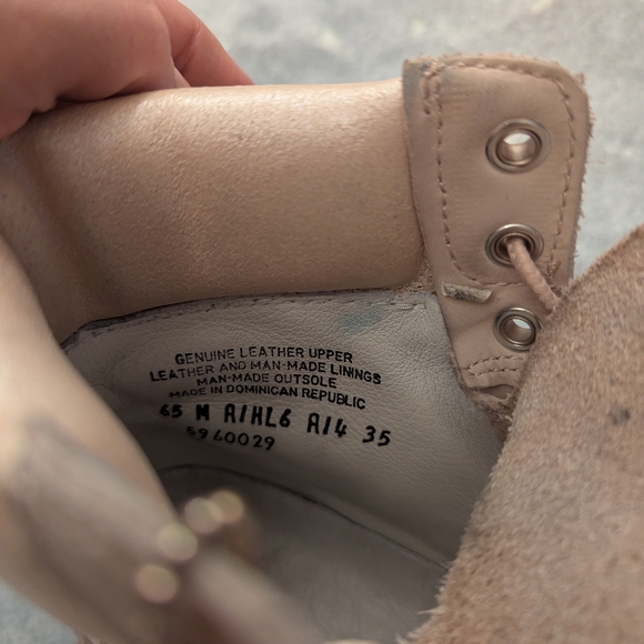 Women's Beige Timberland Boots - Picture 6 of 11